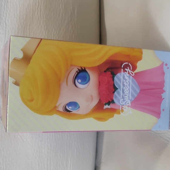 BNIB Sweetiny Disney Princess Aurora Sleeping Beauty (Box A) - Picture 3 of 6